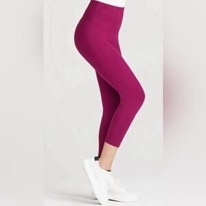 NWT Yummie Gloria Shaping Legging (size S)